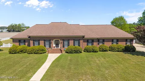 106 Northwood Rd, Washington, NC 27889