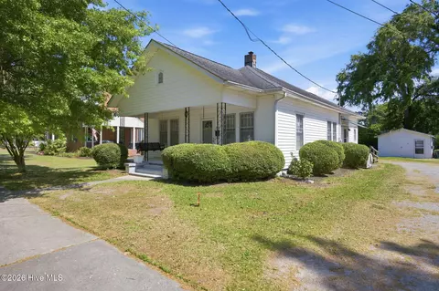 4162 E Church St, Farmville, NC 27828