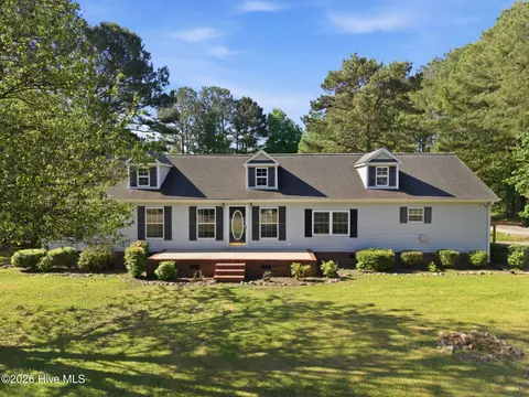 1196 Dogwood Ridge Dr, Winterville, NC 28590