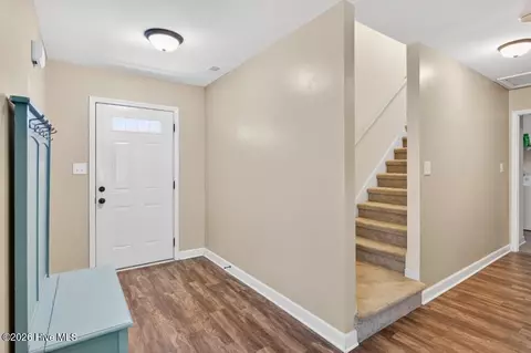 Entry Way - 106 Sonia Dr, Hubert, NC 28539 photo 1 of 1