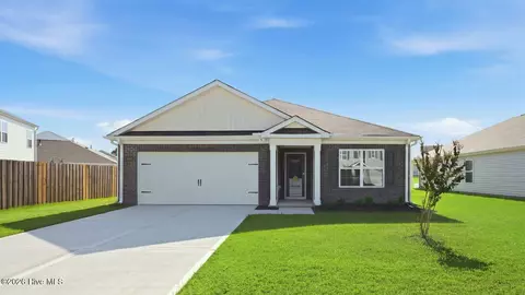 4048 Topsail Trl, New Bern, NC 28560