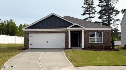 4048 Topsail Trl, New Bern, NC 28560