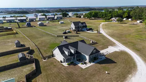 View/Area - 121 Shell Rock Cir, Hubert, NC 28539 photo 2 of 6
