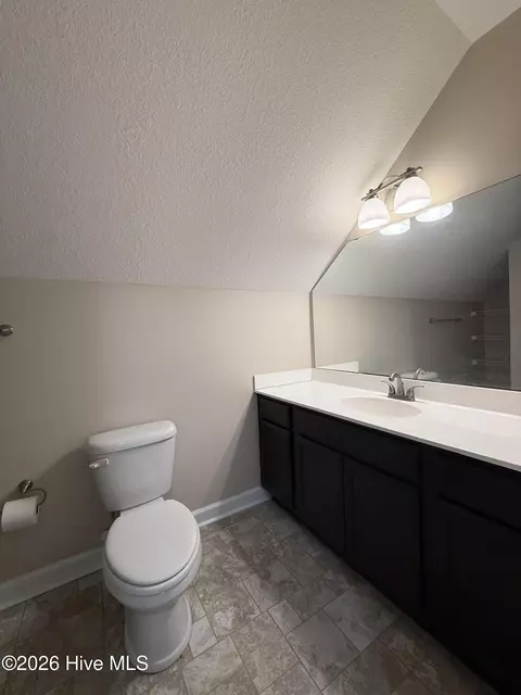 Bath - 121 Shell Rock Cir, Hubert, NC 28539 photo 3 of 4