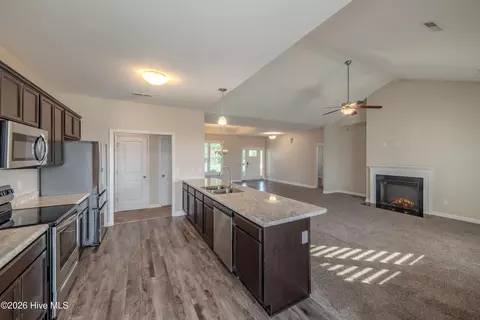 Entry Way - 121 Shell Rock Cir, Hubert, NC 28539 photo 1 of 2