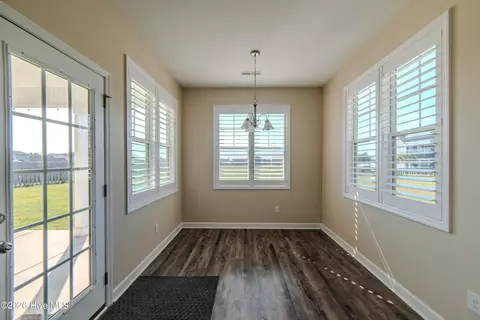 Dining - 121 Shell Rock Cir, Hubert, NC 28539 photo 1 of 1
