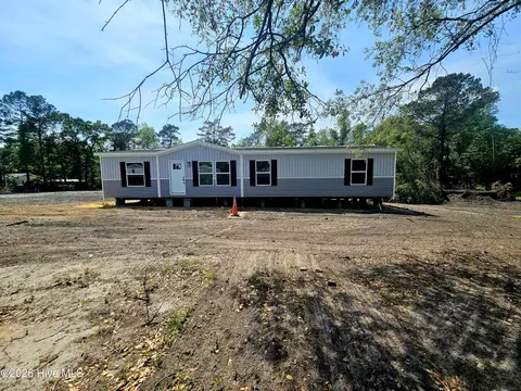 104 Dundee Trl, Holly Ridge, NC 28445