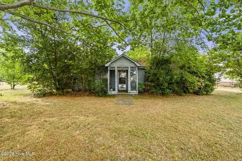 441 Battley Dairy Rd, Hamlet, NC 28345