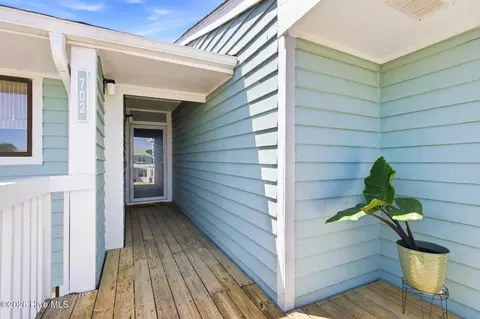 105 Teakwood Dr #702, Carolina Beach, NC 28428