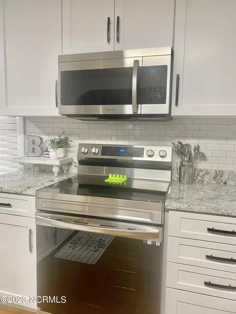 Kitchen - 166 Pine Tree Ln, Chadbourn, NC 28431 photo 9 of 9