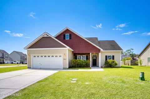 507 New Hanover Trl, Jacksonville, NC 28546