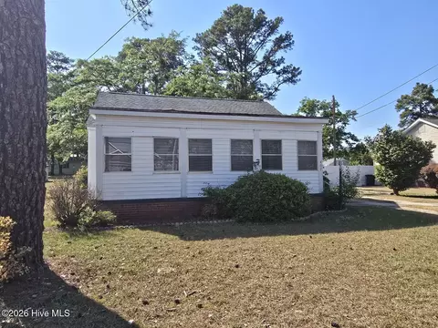 407 Roberdel Rd, Rockingham, NC 28379