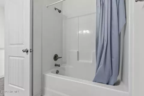 Bath - 603 Mayapple Ln, Hubert, NC 28539 photo 3 of 3