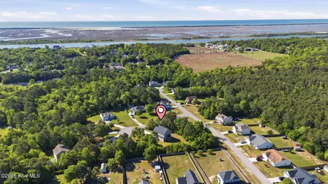 View/Area - 603 Mayapple Ln, Hubert, NC 28539 photo 5 of 6