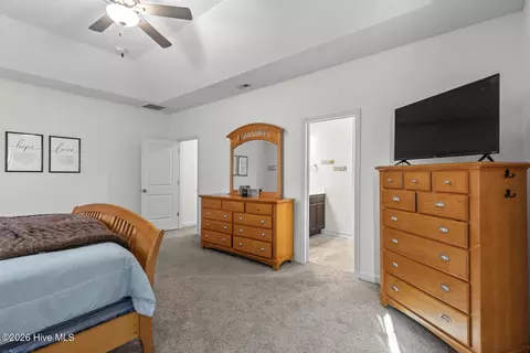 Bedroom - 603 Mayapple Ln, Hubert, NC 28539 photo 3 of 9