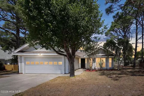 619 E Telfair Cir, Wilmington, NC 28412