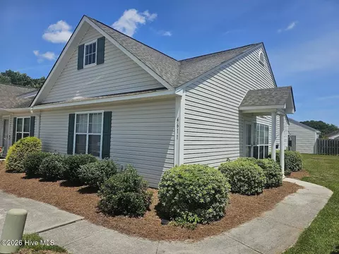 4611 White Ibis Ct, Wilmington, NC 28412