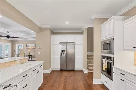 Kitchen - 52 Greencastle Dr, Pinehurst, NC 28374 photo 5 of 7