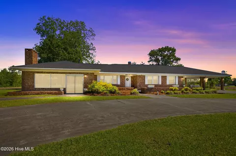 4803 Free Union Church Rd, Pinetown, NC 27865