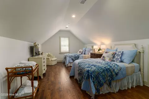 Bedroom - 10 Deepdale Ln, Pinehurst, NC 28374 photo 6 of 7