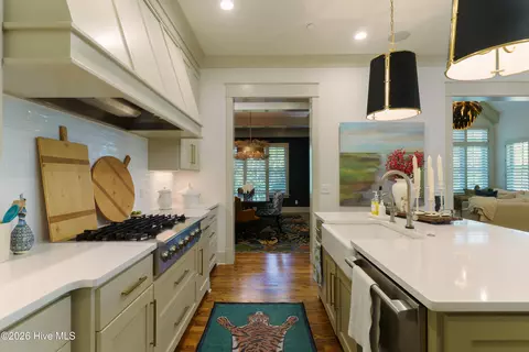 Kitchen - 10 Deepdale Ln, Pinehurst, NC 28374 photo 4 of 4