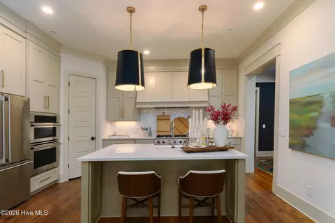 Kitchen - 10 Deepdale Ln, Pinehurst, NC 28374 photo 2 of 4