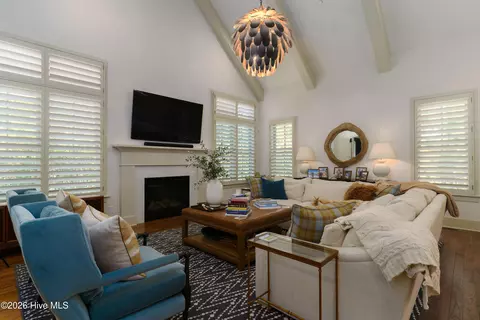Living - 10 Deepdale Ln, Pinehurst, NC 28374 photo 3 of 3