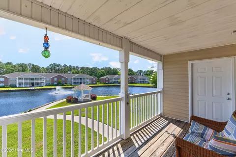 4409 Jay Bird Cir UNIT 202, Wilmington, NC 28412