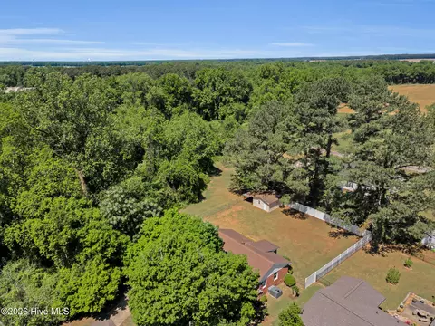 View/Area - 720 Poplar St, Faison, NC 28341 photo 1 of 6