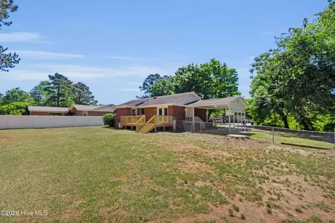 Exterior - 720 Poplar St, Faison, NC 28341 photo 7 of 11