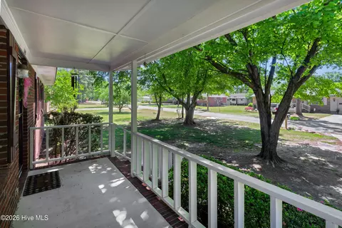 Exterior - 720 Poplar St, Faison, NC 28341 photo 1 of 11