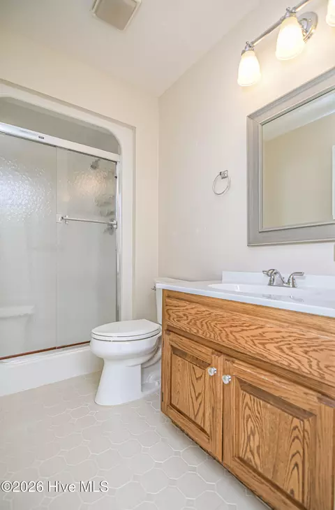 Bath - 30 Gull Ln, Pinehurst, NC 28374 photo 1 of 4