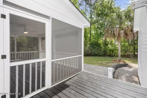 Exterior - 108 Canvasback Pt, Hampstead, NC 28443 photo 9 of 13
