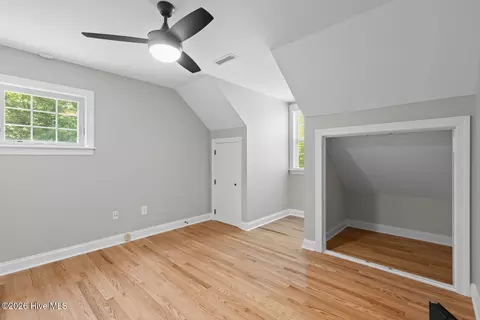 Bedroom - 108 Canvasback Pt, Hampstead, NC 28443 photo 6 of 7