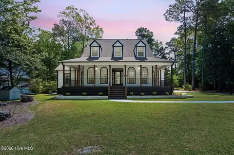 108 Canvasback Pt, Hampstead, NC 28443