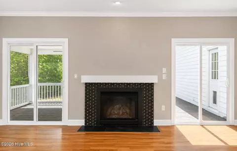 Living - 108 Canvasback Pt, Hampstead, NC 28443 photo 1 of 3