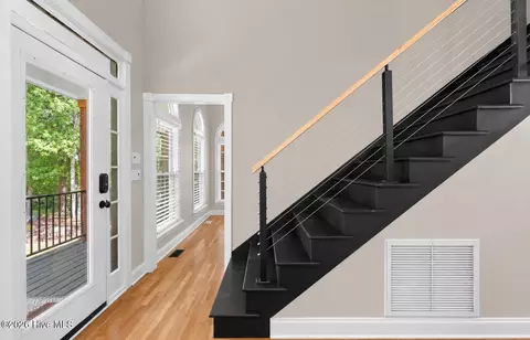 Entry Way - 108 Canvasback Pt, Hampstead, NC 28443 photo 1 of 3