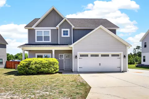 412 Elgin Rd, Hubert, NC 28539