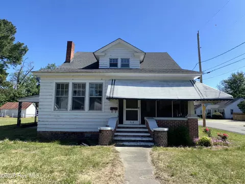712 W Grubb St, Hertford, NC 27944