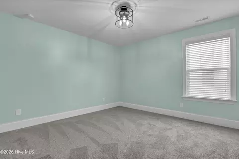 Bedroom - 204 Waldorf Way, Hampstead, NC 28443 photo 6 of 9