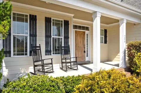 206 Winged Foot Dr, Bunnlevel, NC 28323