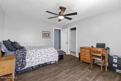 Bedroom - 111 Blue Haven Dr, Hubert, NC 28539 photo 6 of 6