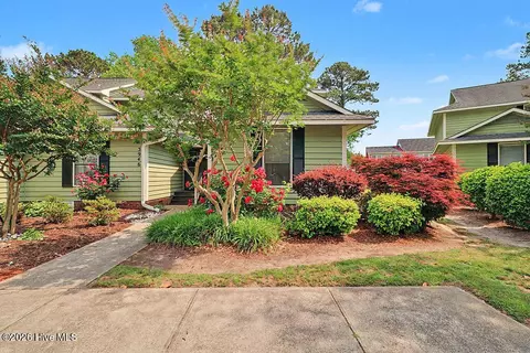 3944 Echo Farms Blvd, Wilmington, NC 28412