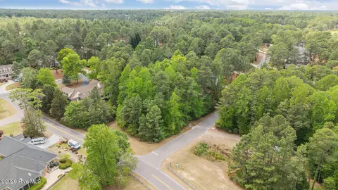 22 Aronimink Ln, Pinehurst, NC 28374 photo 2