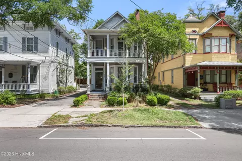317 S 3rd St, Wilmington, NC 28401