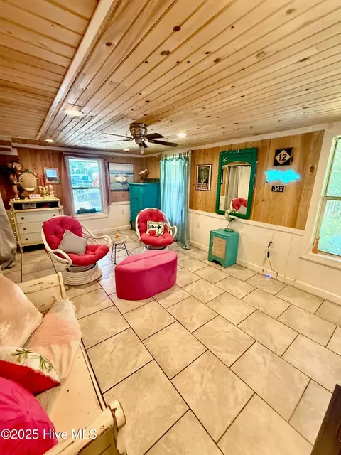 Living - 311 Gunas Dr, Kill Devil Hills, NC 27948 photo 6 of 6