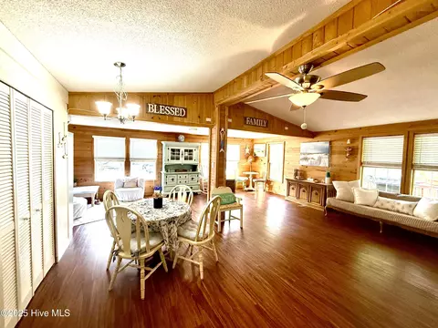 Dining - 311 Gunas Dr, Kill Devil Hills, NC 27948 photo 1 of 6