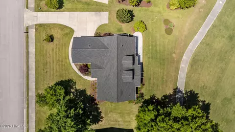 View/Area - 908 Taberna Cir, New Bern, NC 28562 photo 8 of 9