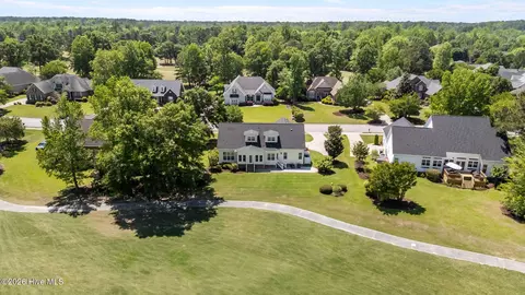 View/Area - 908 Taberna Cir, New Bern, NC 28562 photo 6 of 9