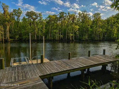 Other - 908 Taberna Cir, New Bern, NC 28562 photo 14 of 24